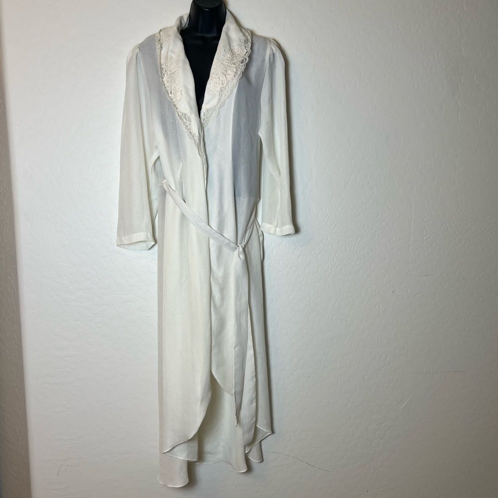 VTG Victoria’s Secret “Gold Label” Satin Ivory Floral Lace Collar Romance S